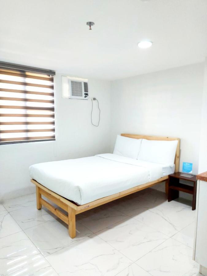 Airobedz Mckinley - Near Sm Aura Hotel Manila Exterior foto